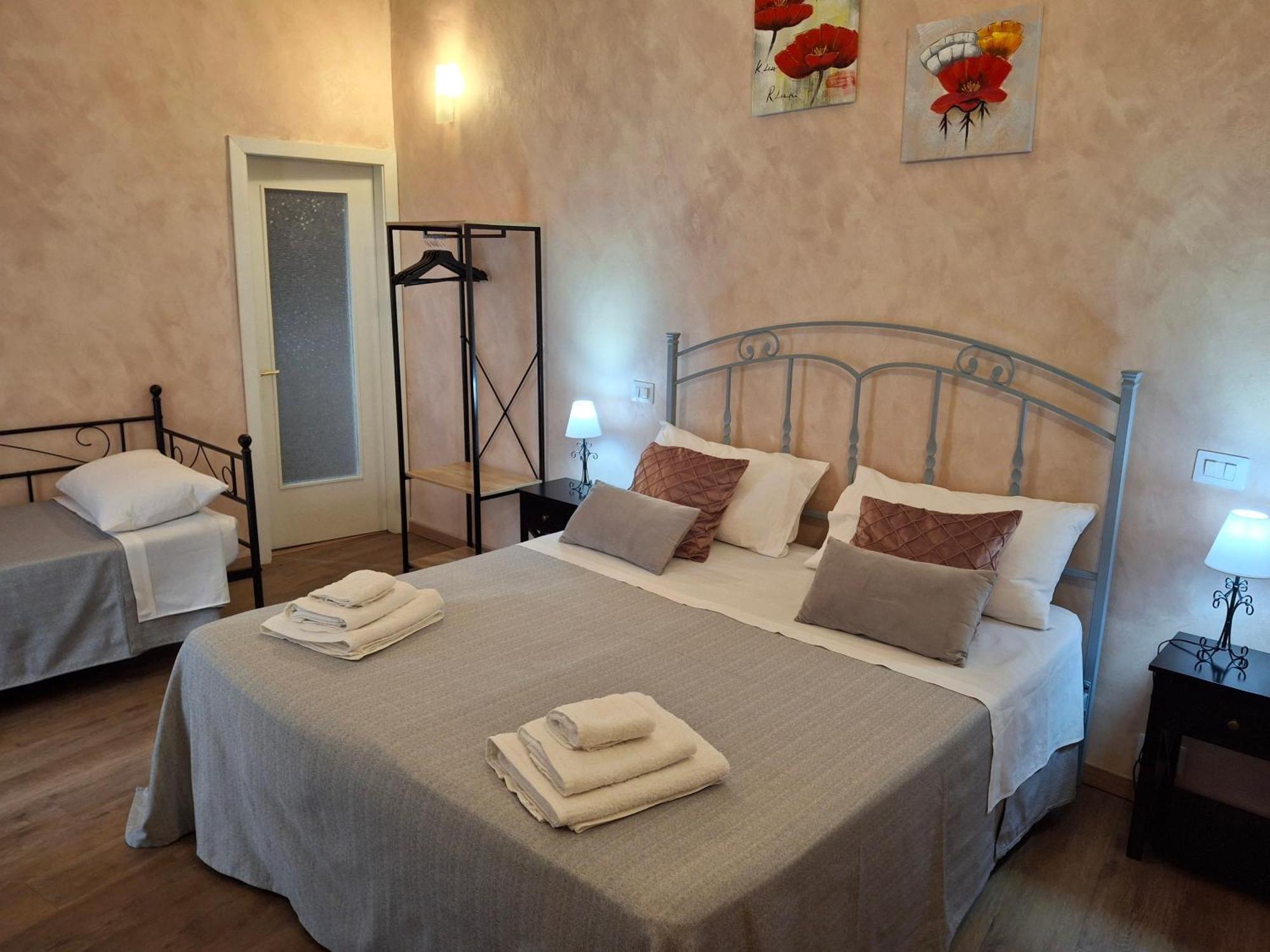 Hotel Chrilu House Aeroporto di Catania Fontana Rossa Esterno foto